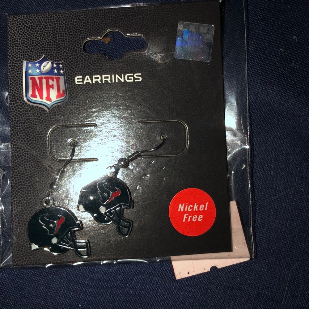 NEW!  NFL Licensed HOUSTON Texans Helmet Earrings